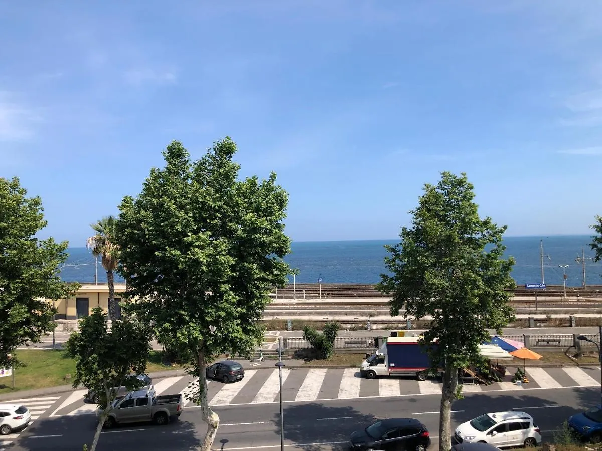Lägenhet Elephant Sea View CTA Italien